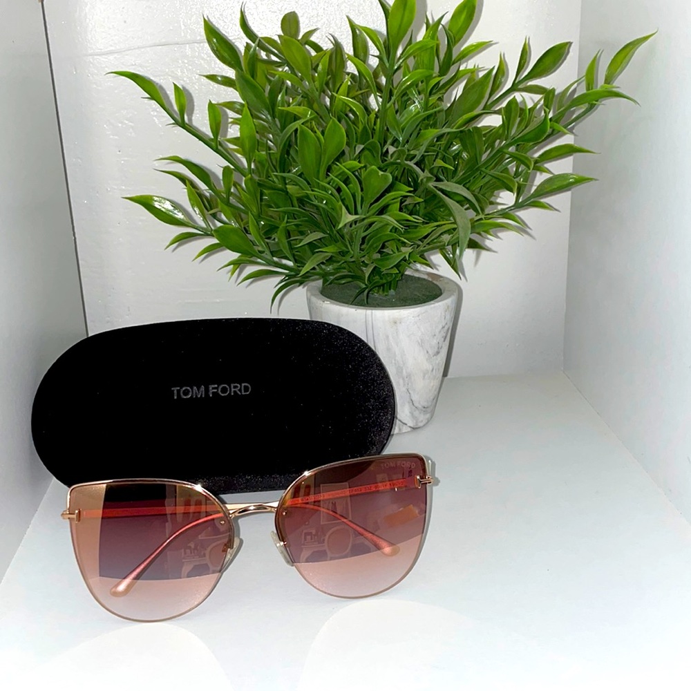 Tom ford pink gorgeous sunglasses